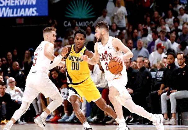 包含阿拉维斯战术调整奏效，击败强敌收获宝贵分的词条