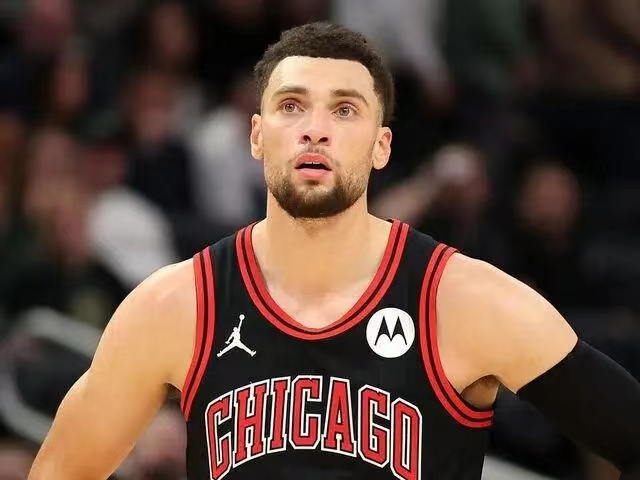 世俱杯决赛-关于公牛连胜创纪录，拉文表现出色的信息