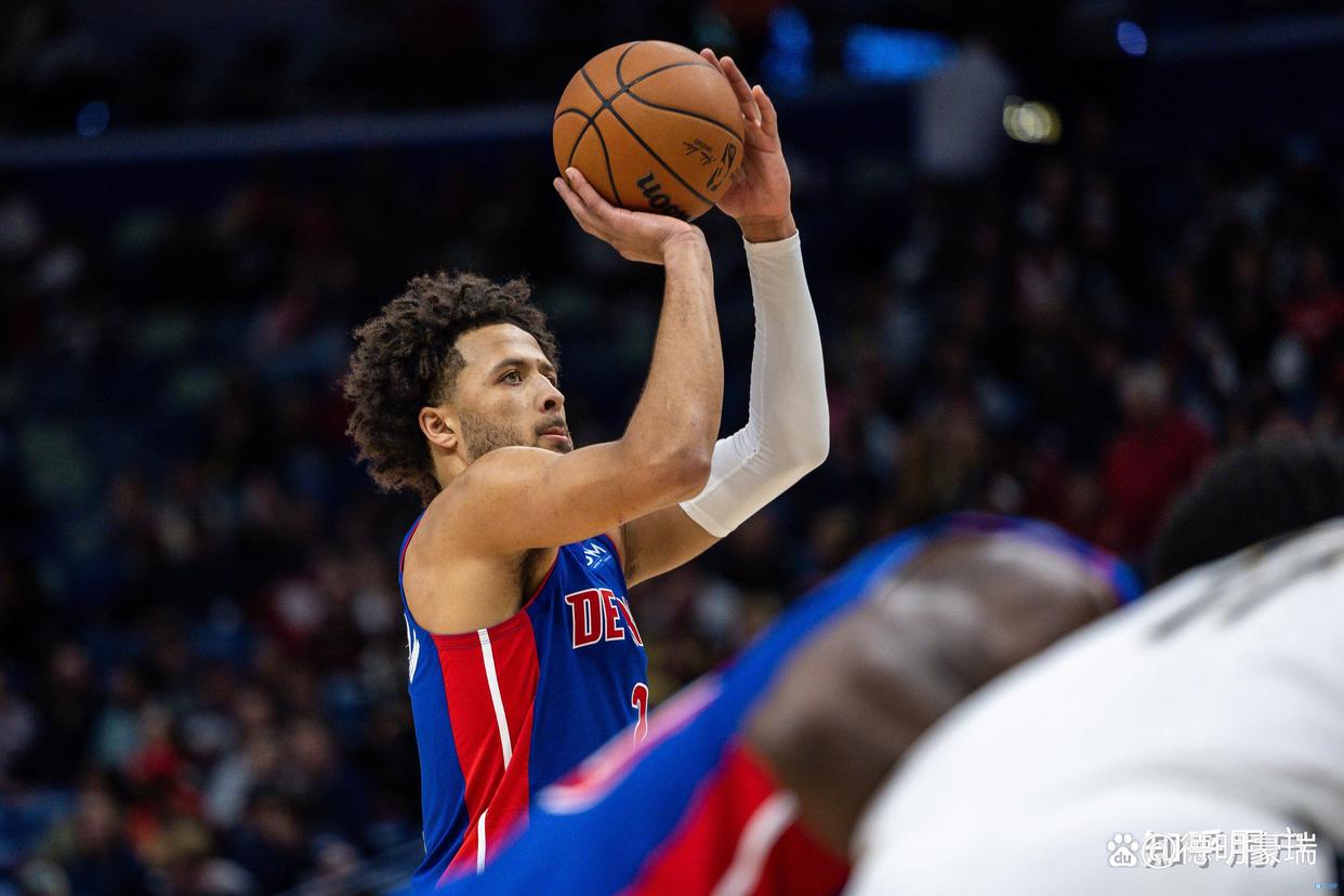 卡尔德隆超远三分绝杀，底特律活塞胜利