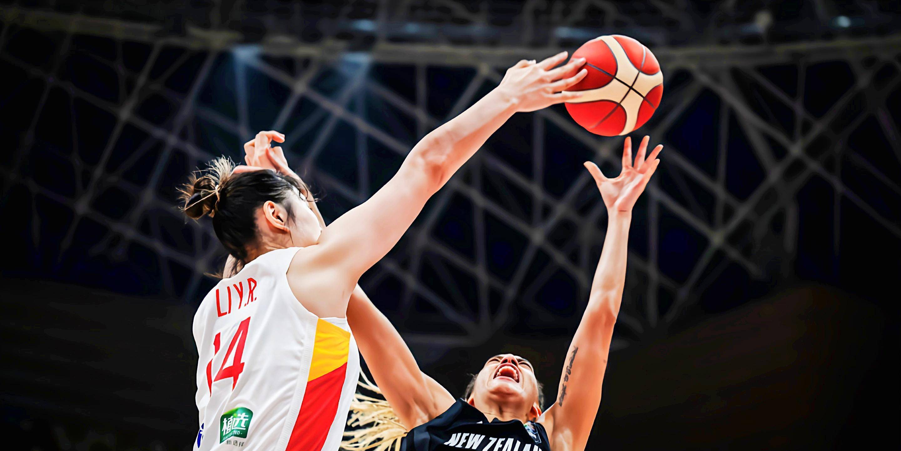 广东女篮大获全胜，势不可挡