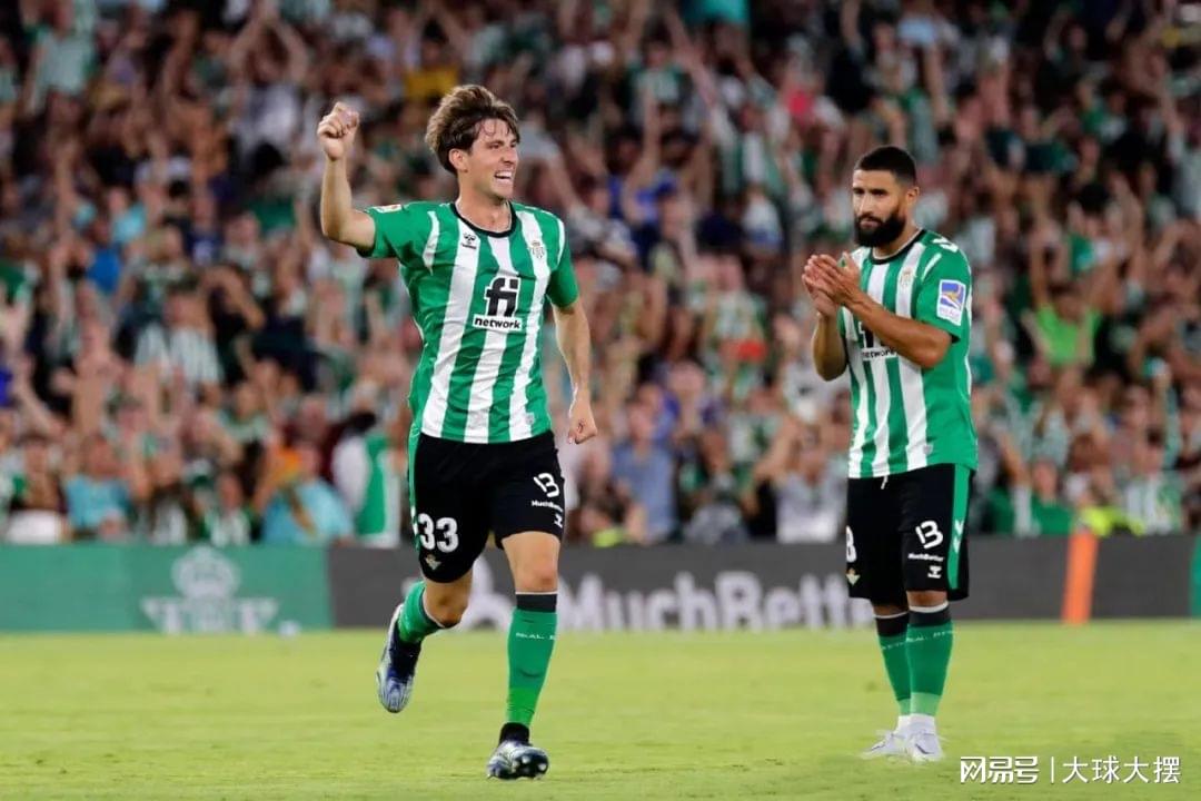 世俱杯2025-巴黎圣日耳曼六战全胜，横扫对手跻身巅峰的简单介绍