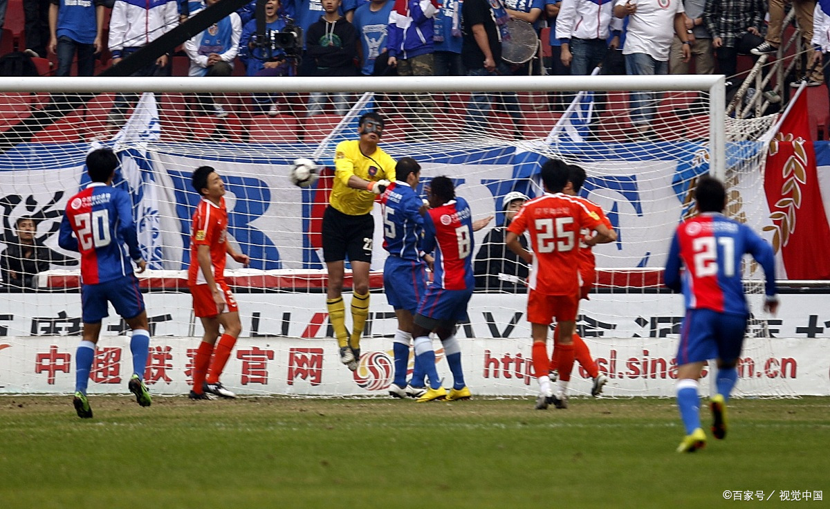 世俱杯冠军-沃特福德不敌对手，遗憾失利