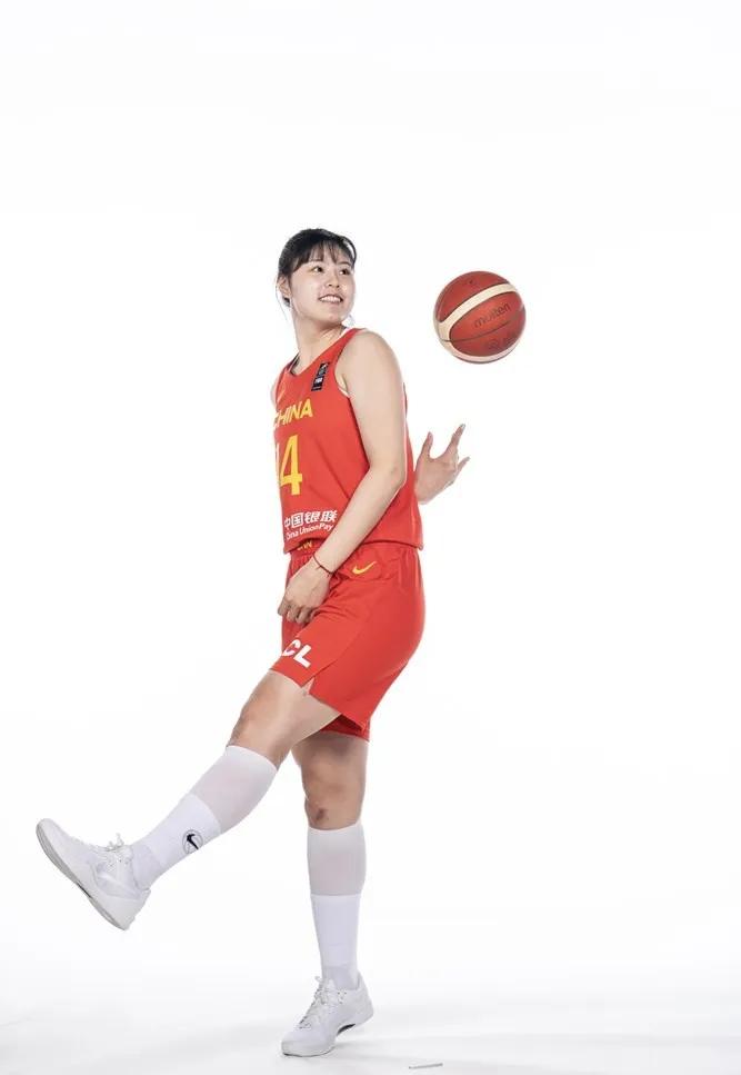 世俱杯2025-热身赛遭遇低迷，比赛状态需调整