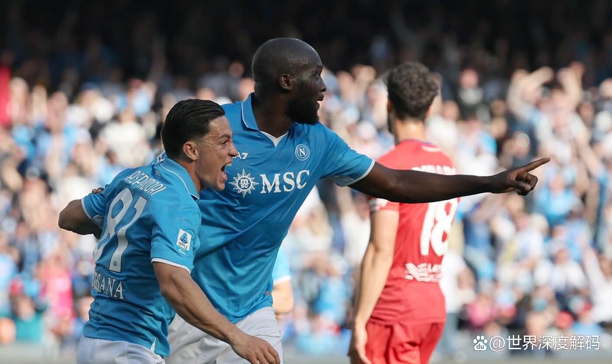 世俱杯2025-那不勒斯主教练赛后点评球员表现，辛辣批评的简单介绍