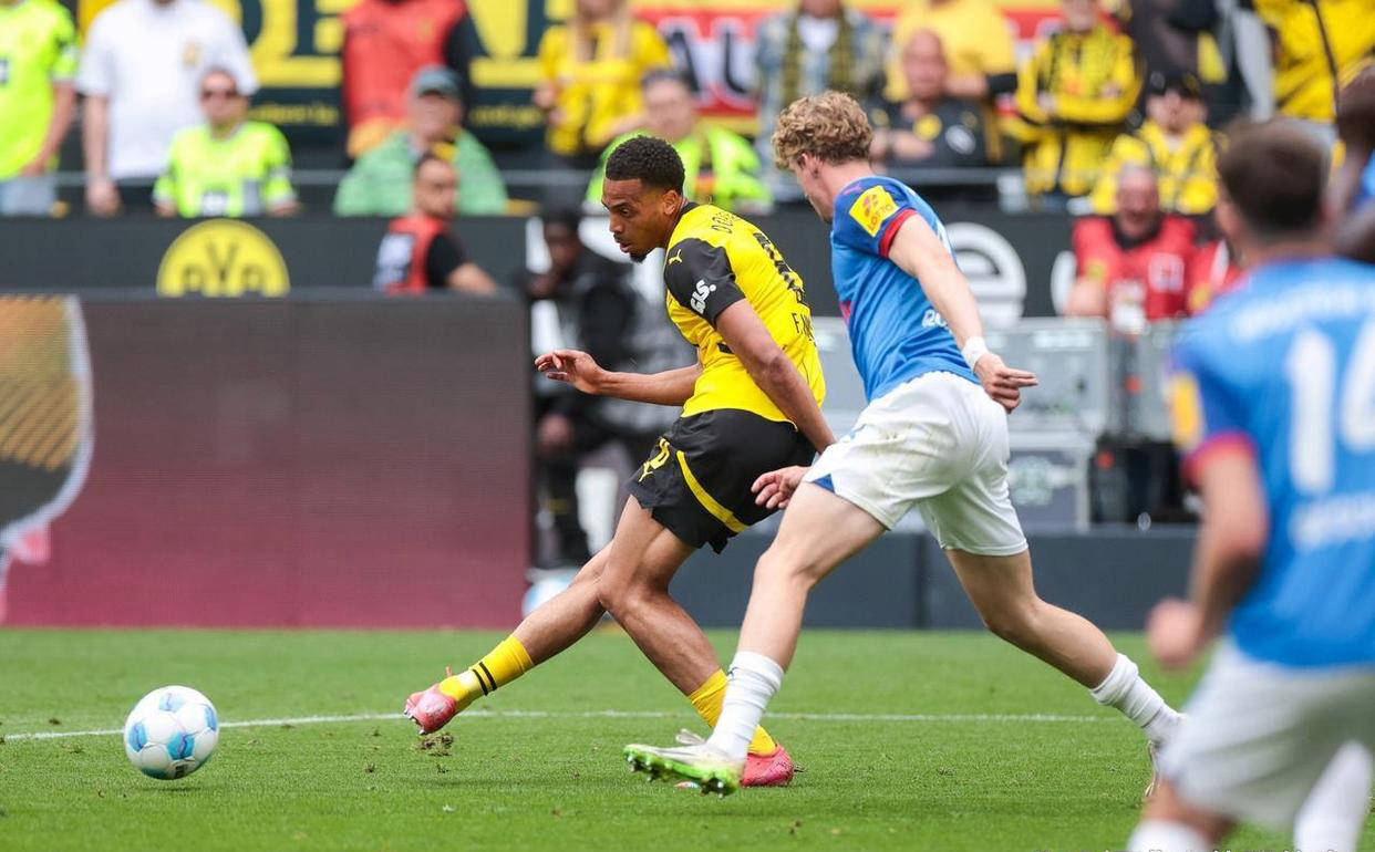 多特蒙德胜利在望！欧冠前景一片光明