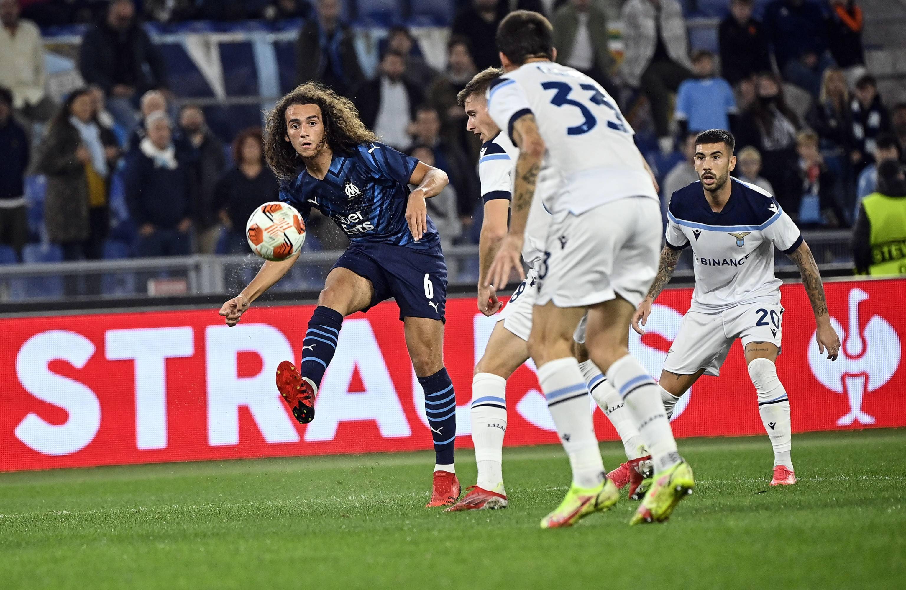 世俱杯改制-本菲卡客场战胜对手，晋级形势一片大好