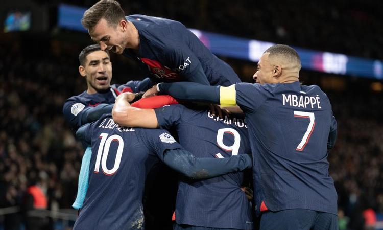 世俱杯直播-法甲球队在比赛中力压对手，成功夺得胜利的简单介绍