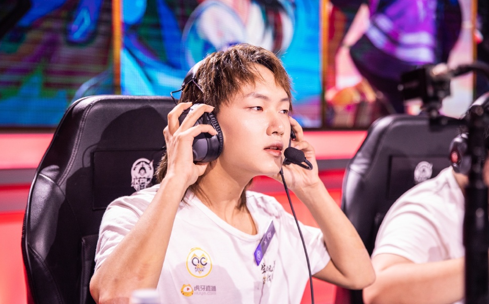 EG横扫V5，Viper打出惊人五杀激烈交锋入围赛，技惊四座的简单介绍