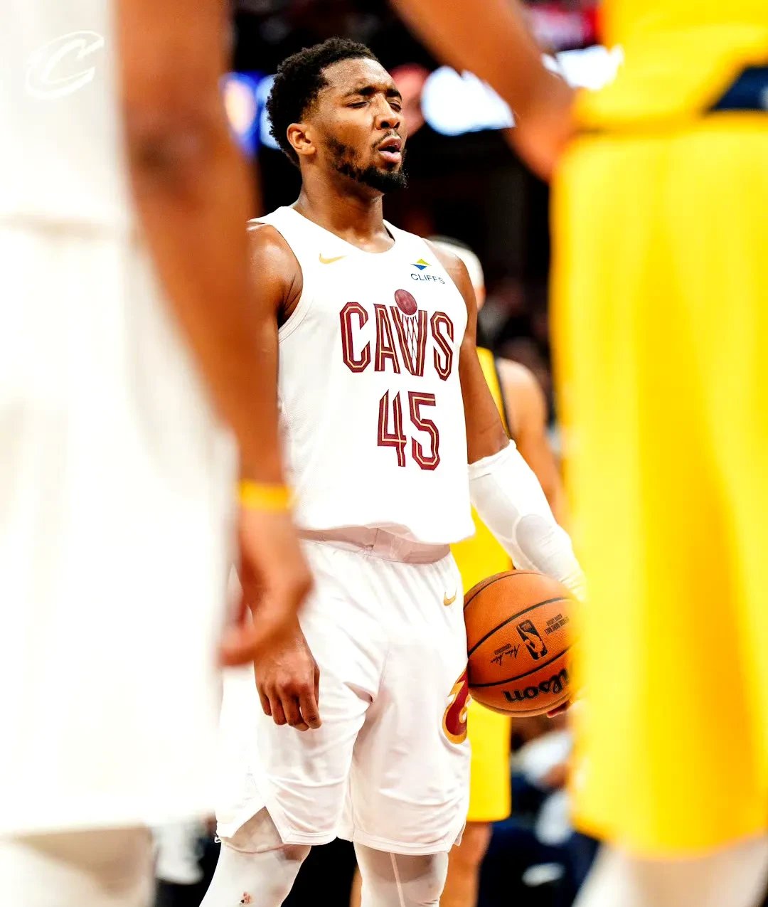 世俱杯冠军-骑士队核心球员状态回升，球队士气大增