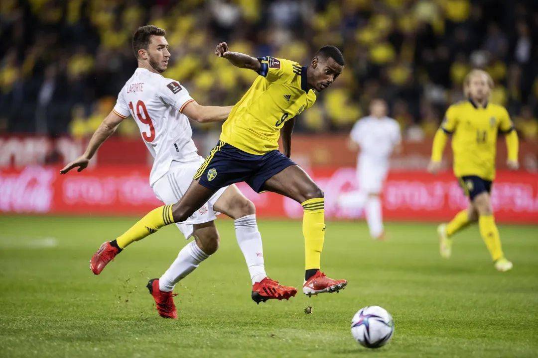 英格兰主场大胜保加利亚，取得四连胜