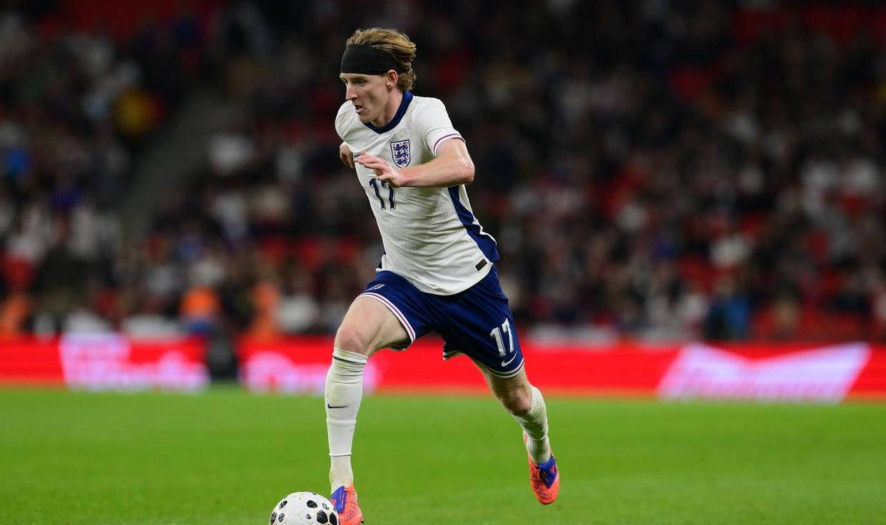 世俱杯-拉脱维亚队遭遇挫折，晋级希望渺茫